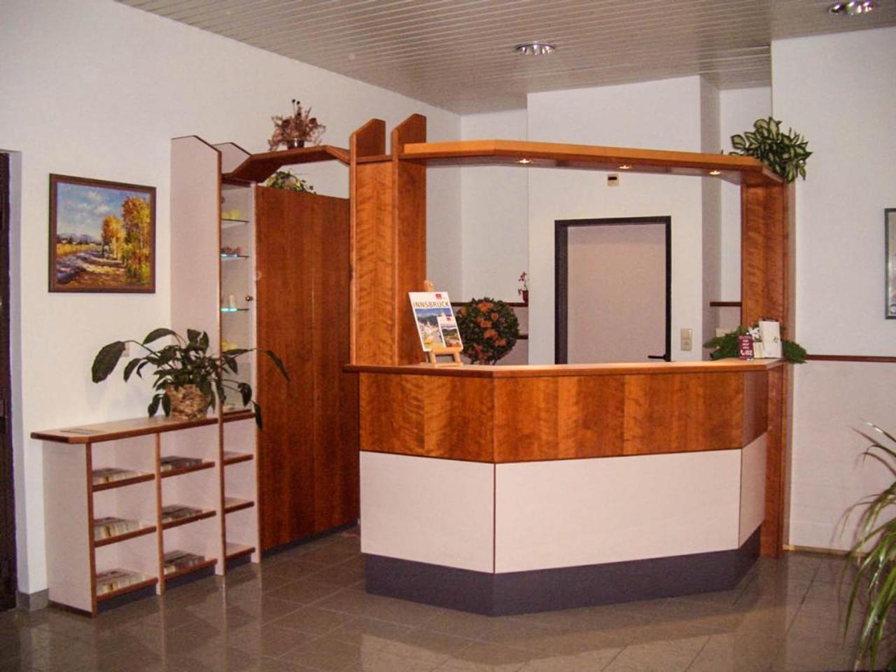 Sommerhotel Karwendel Innsbruck Eksteriør billede